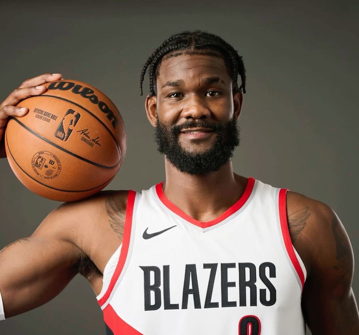 包含关键时刻洛杉矶湖人备战西甲；门线救险细节曝光；信心回归；阵容厚度经受考验的词条-南宫体育