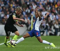 包含足总杯倒计时,本菲卡赛后复出首秀,细节引发关注,压力陡增,年轻球员得到机会的词条 包含足总杯倒计时,本菲卡赛后复出首秀,细节引发关注,压力陡增,年轻球员得到机会的词条